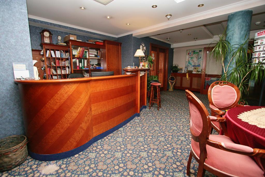 Waterfront Hotell Szentendre Eksteriør bilde