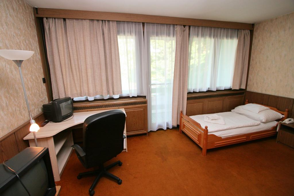 Waterfront Hotell Szentendre Eksteriør bilde